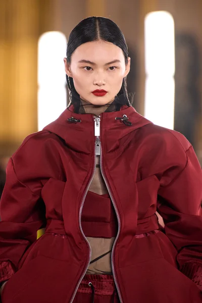 Look 9
